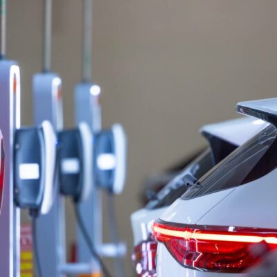 8 benefits of switching to an EV